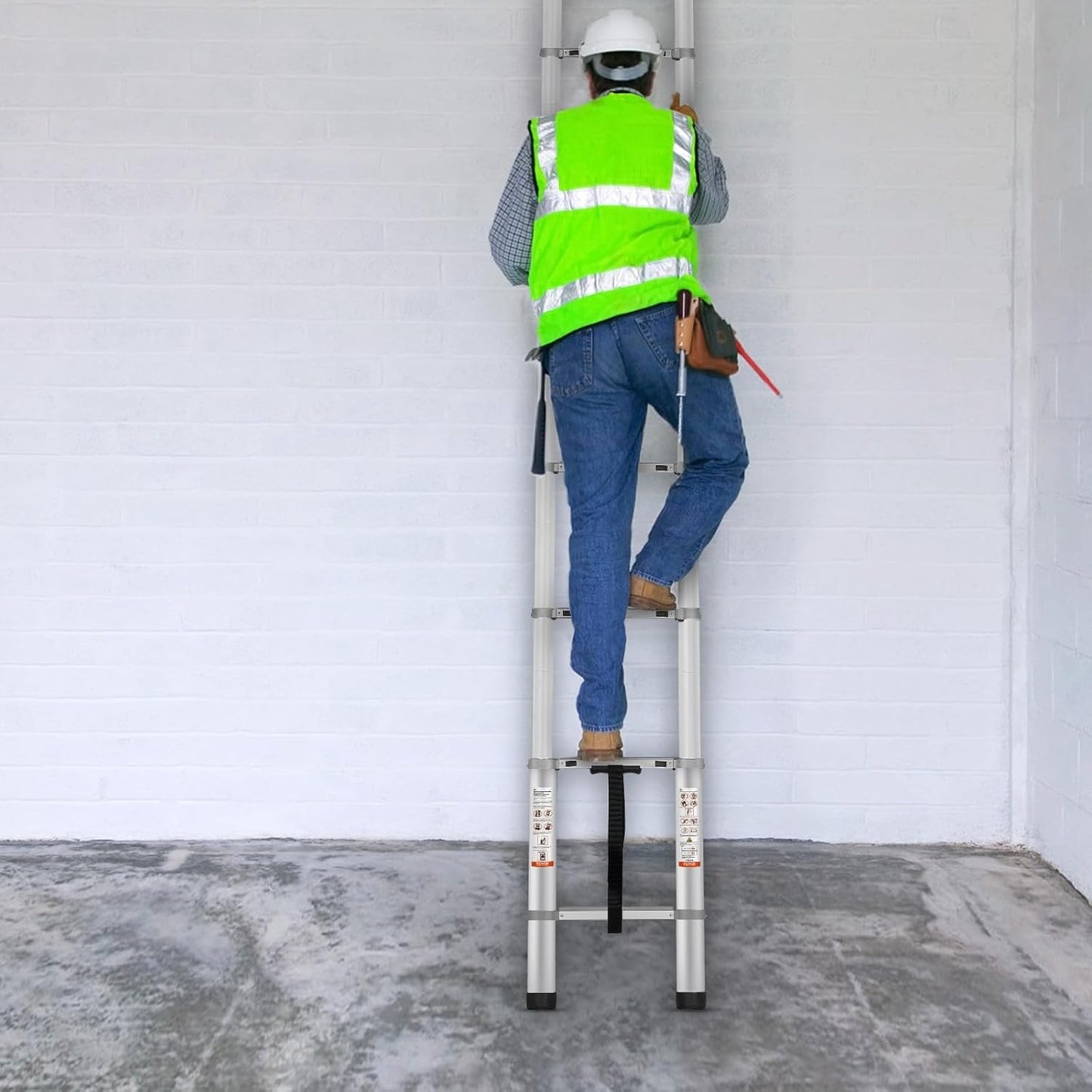 Telescoping Ladder - 5.6m & 181 kg