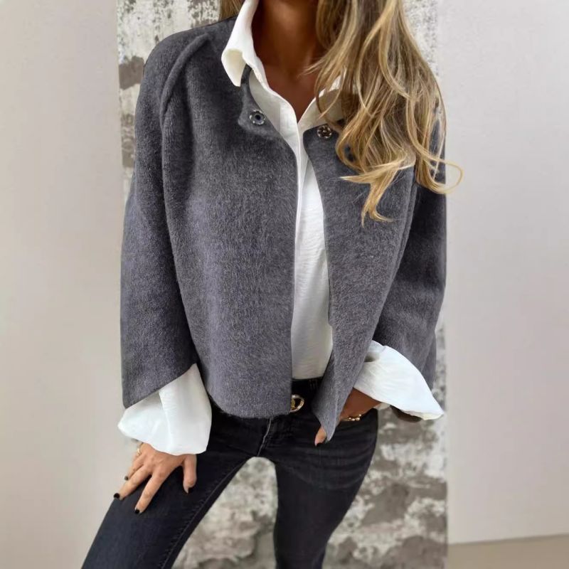 Short cashmere coat